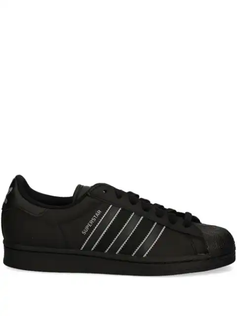 Affordable adidas Superstar  