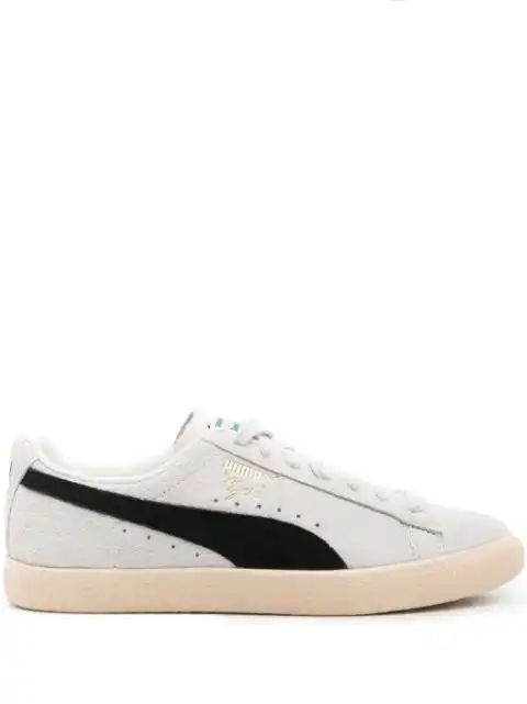 LY PUMA CLYDE HAIRY SUEDE "White" 