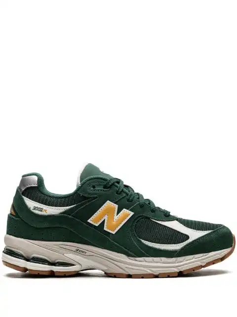 New Balance 2002R "ASOS Exclusive Green" sneakers 