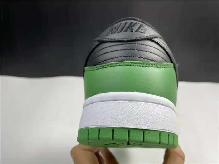 Rep Husky Nike SB Dunk Low Classic Green BQ6817-302