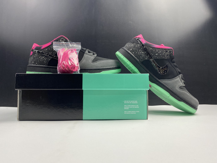 KICKWHO NIKE DUNK SB LOW PREMIER "NORTHERN LIGHTS"724183-063