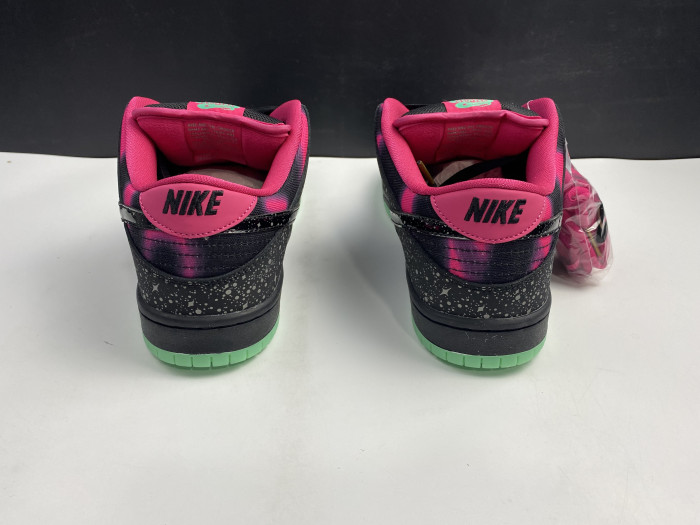 KICKWHO NIKE DUNK SB LOW PREMIER "NORTHERN LIGHTS"724183-063