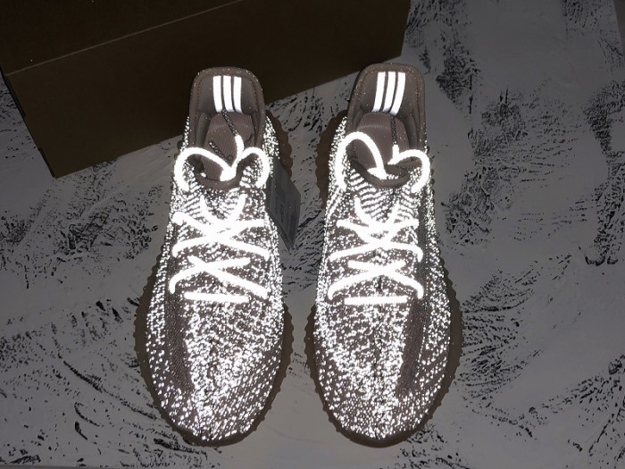 TB Adidas Yeezy Boost 350 V2 Synth Reflective FV5666