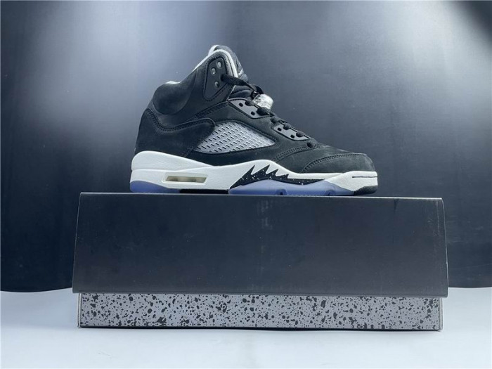 TB AIR JORDAN 5 OREO CT4838-011