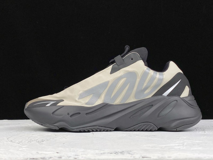 TB Adidas Yeezy Boost 700 MNVN Bone FY3729