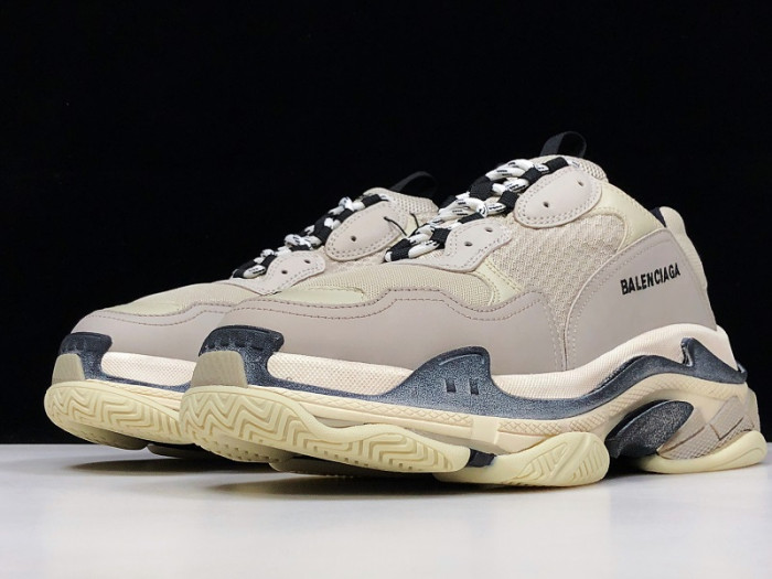 TB BLCG TRIPLE S TRAINER 'VANILLE' 536737 W09O6 9787