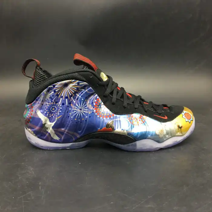 Reps LY NIKE AIR FOAMPOSITE ONE LNY QS 