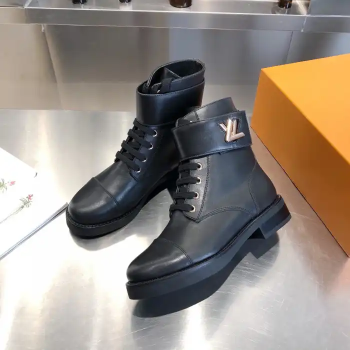 LOUS VUITON WONDERLAND FLAT RANGER BOOTS