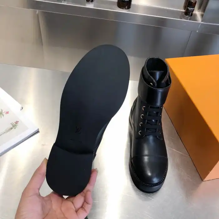 Reps LY LOUS VUITON WONDERLAND FLAT RANGER BOOTS