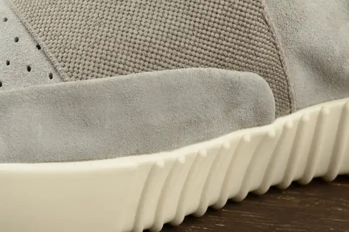 Cheap LY Kanye West x adidas Yeezy 750 Boost Grey B35309