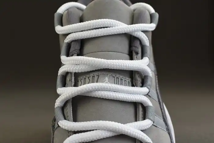 Cheap 【Free Shipping】 Air Jordan 11 Low Cool Grey 528895-003