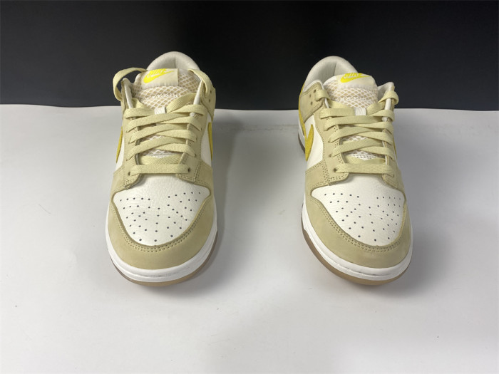 KICKWHO Nike Dunk Low Lemon Drop (W) DJ6902-700