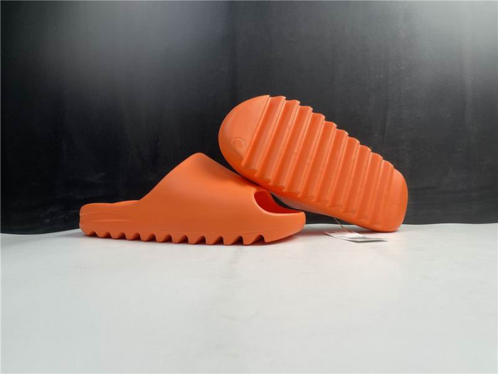 KICKWHO Adidas Yeezy Slide Orange FY7497