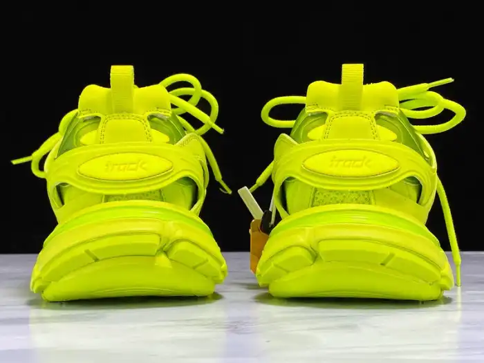 Reps LY BLCG Track Trainer Lime 542023 W2LA1 3501