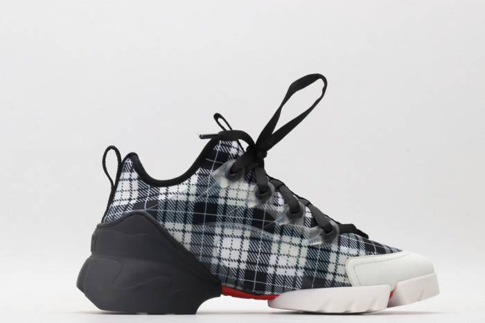 TB DR-CONNECT BLACK PLAID