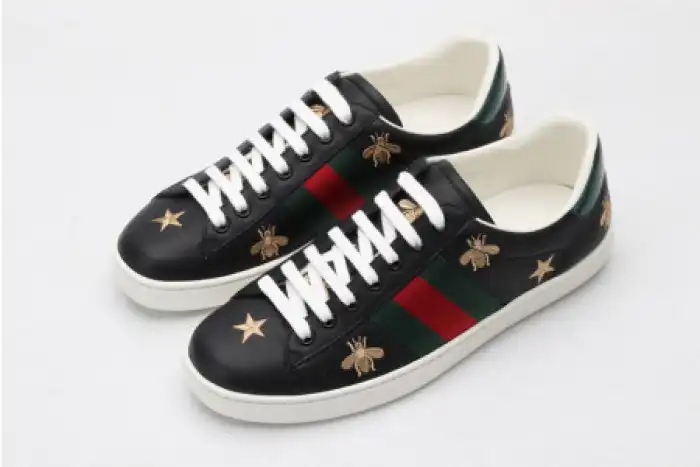 Rep LY GUCC ACE EMBROIDERED LOW-TOP SNEAKER 386750 A38F0 1079