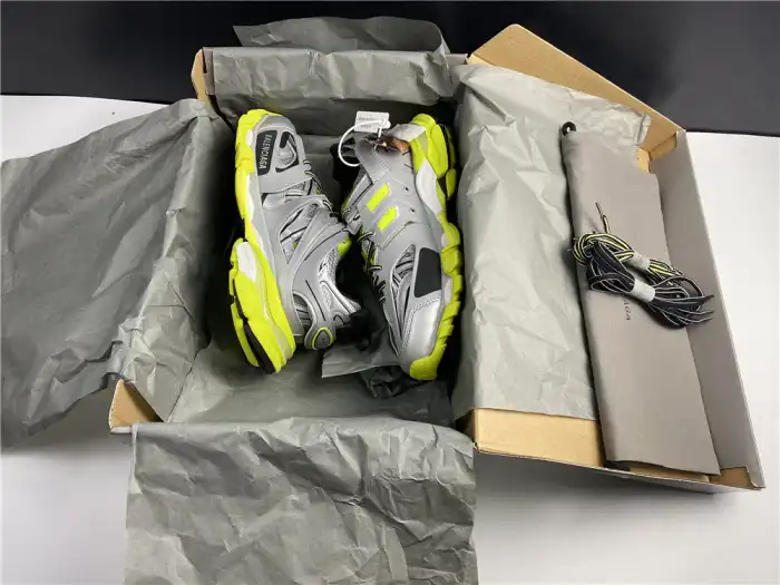 Reps LY BLCG TRACK TRAINER GREY AND YELLOW 542023 W1GC1 1230