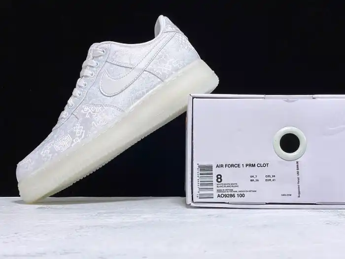 Reps LY AIR FORCE 1 LOW CLOT 1WORLD (2018) AO9286-100