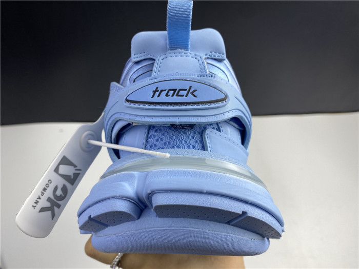 TB BLCG TRACK TRAINER LIGHT BLUE 542023 W2LA1 4800