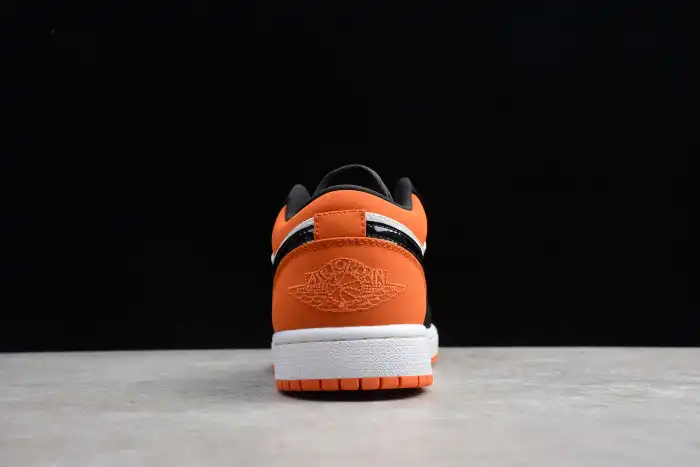 Kicked Out Shoe Store Air Jordan 1 Low Shattered Backboard 553558-128