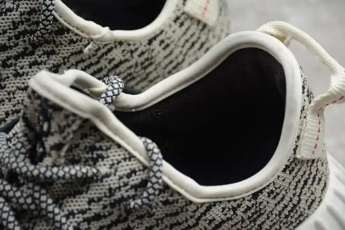 Kicktheory Adidas YEEZY 350 Boost Turtle Dove AQ4832