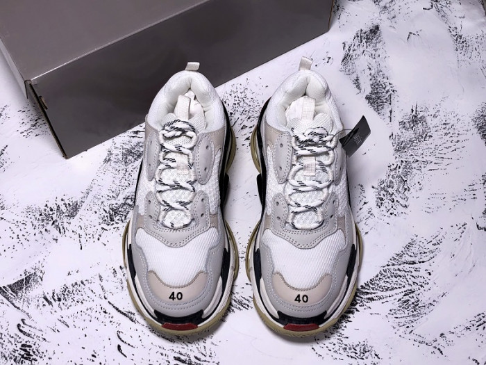 TB BLCG Triple S White Black Red 533882 W09E1 9000