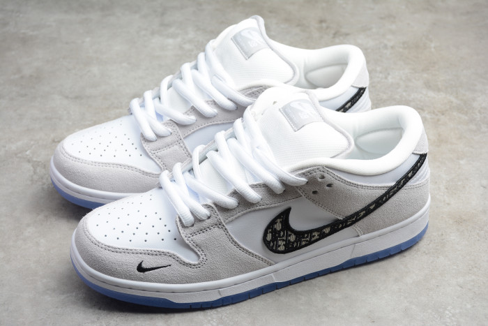 KICKWHO DR x Nike Dunk SB Low BQ6817-002