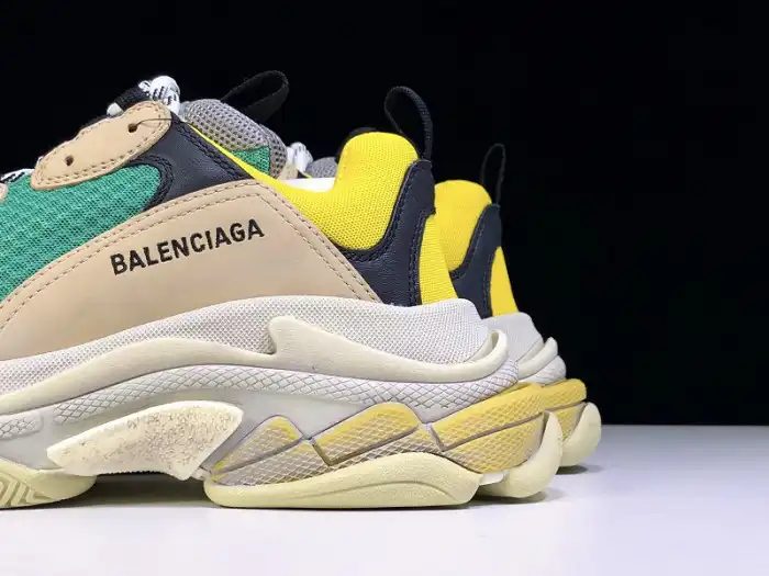 Rep LY BLCG Triple S Curry 516440 W09O2 7070