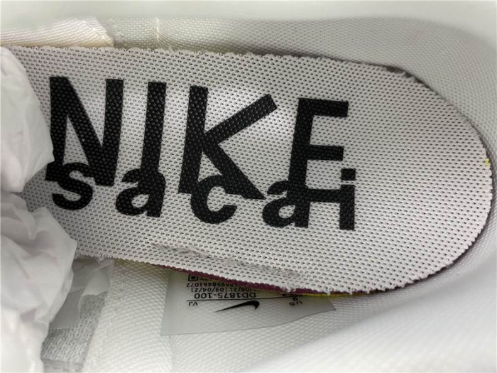 TB NIKE VAPORWAFFLE SACAI WHITE DD1875-100