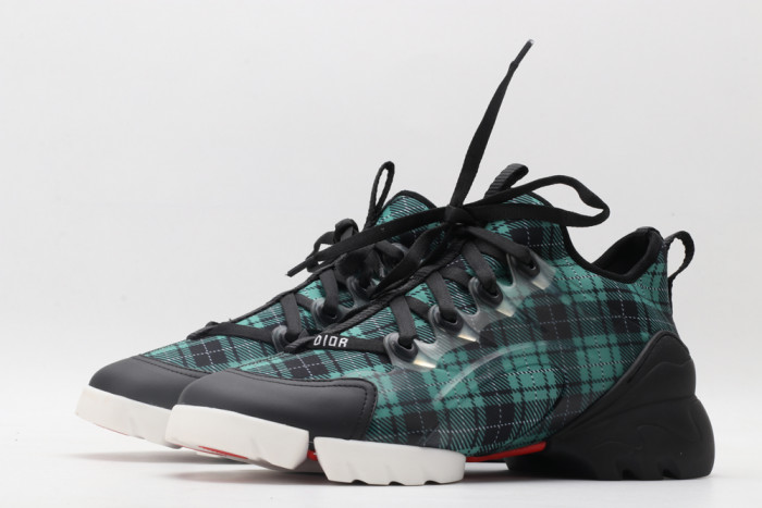 TB DR-CONNECT GREEN PLAID