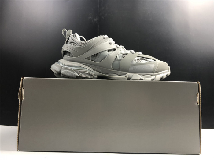 KICKWHO BLCG Track Sneaker 542436 W2LA1 3353