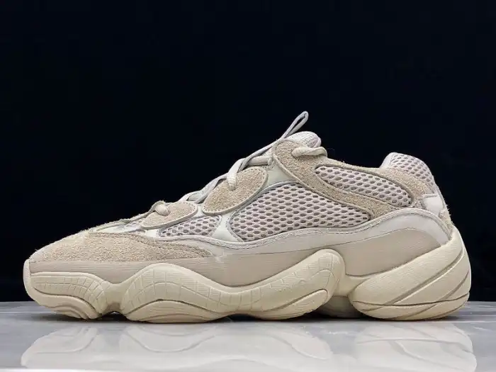 HYPE Adidas Yeezy Desert Rat 500 Blush DB2908