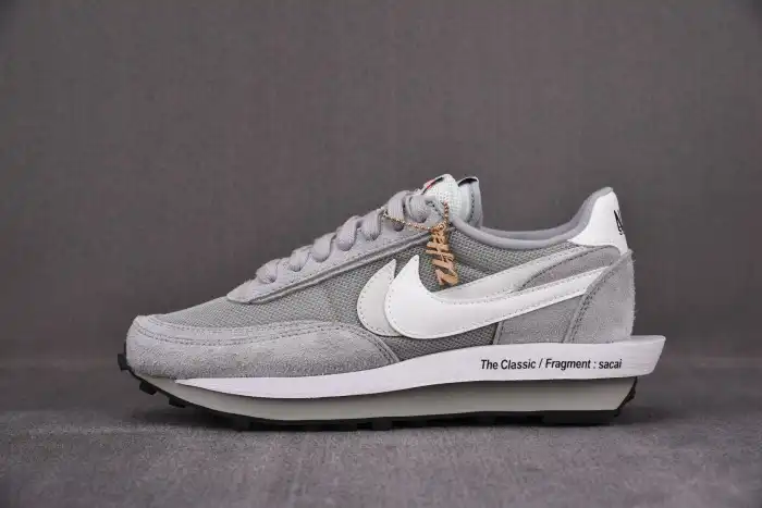 Husky Fragment x Sacai x Nike LDWaffle Wolf Grey DH2684-001