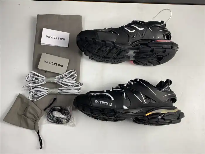 Reps LY BLCG Track Sneaker 542023 W1GB1 2945