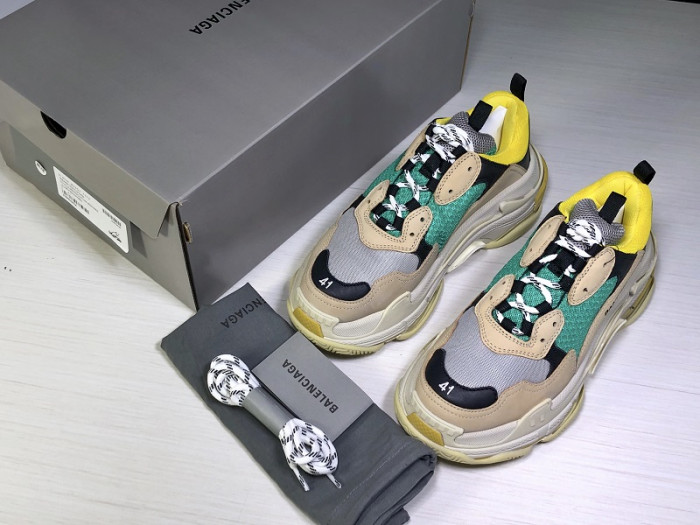 TB BLCG Triple S Curry 516440 W09O2 7070