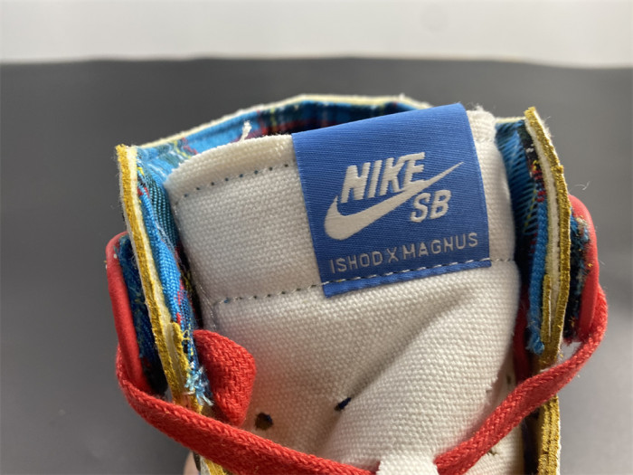 KICKWHO Nike Dunk SB High Pro Ishod Wair x Magnus Walker DH7683-100