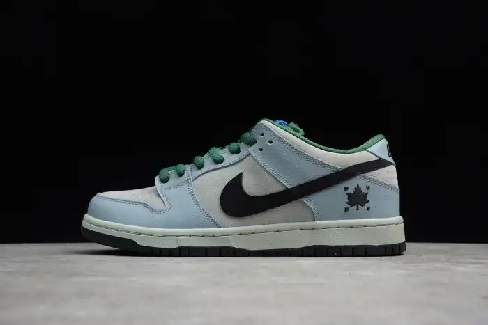 Cheap Husky Nike Dunk SB Low Maple Leaf Central Park 313170-021