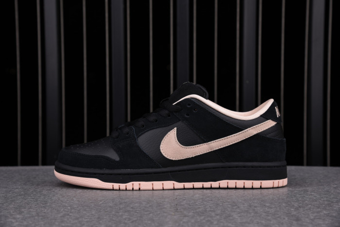 KICKWHO Nike Dunk SB Low Black Washed Coral BQ6817-003