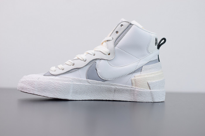 TB SACAI X NIKE BLAZER MID WHITE BV0072-100