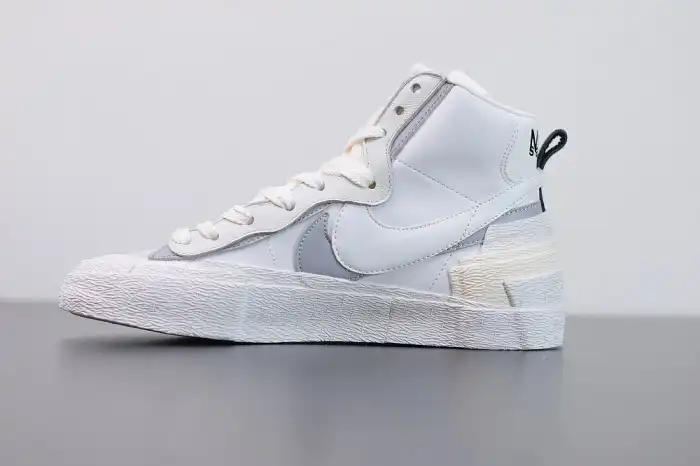 SACAI X NIKE BLAZER MID WHITE BV0072-100