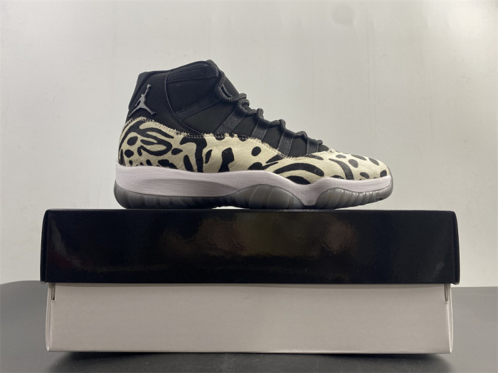 TB AIR JORDAN 11 ANIMAL INSTINCT AR0715-010