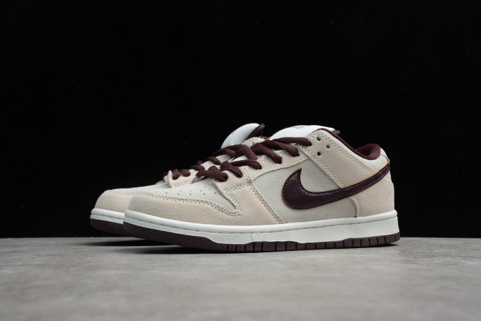 TB Nike SB Dunk Low Desert Sand Mahogany BQ6817-004