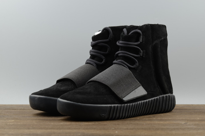 TB Adidas Yeezy Boost 750 Triple Black Cblack BB1839