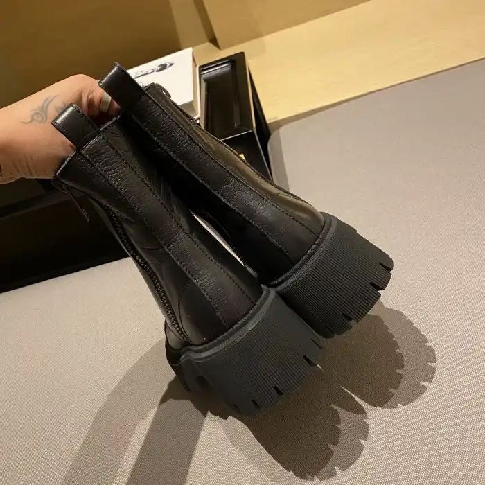 Rep LY BLCG BOOTS