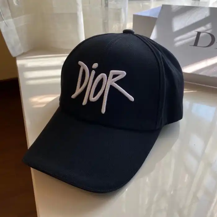 DR BASEBALL CAP