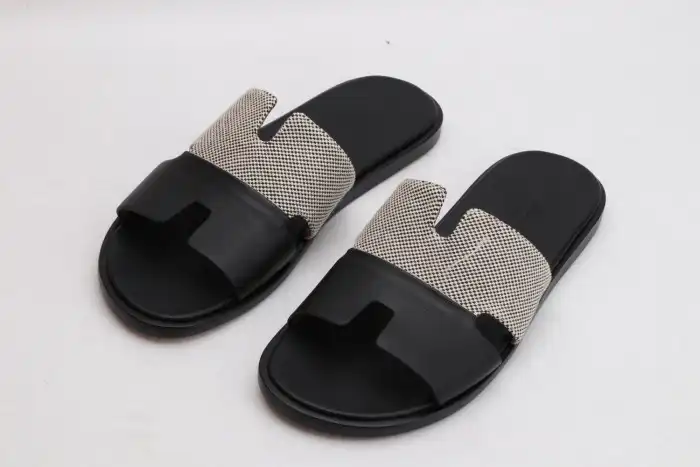 Bmlin Herme Slippers