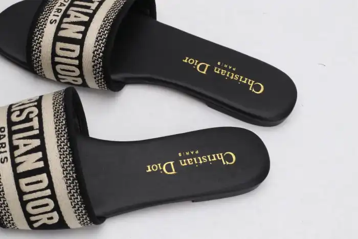 Reps LY DR SLIPPERS