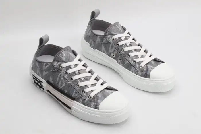 Bmlin DR B23 Sneakers