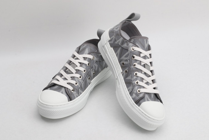 TB DR B23 Sneakers