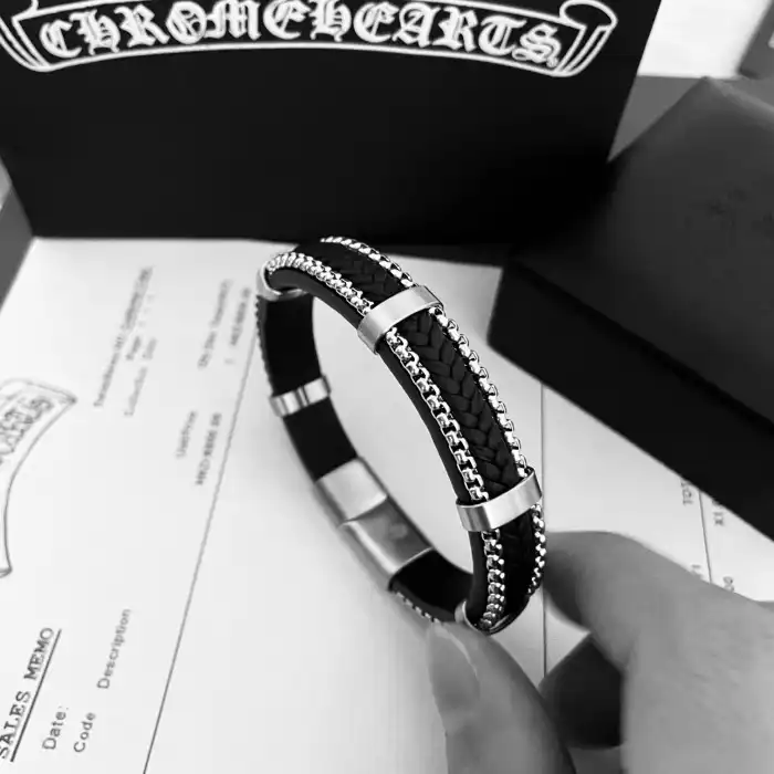 Rep LY Chrome He@rts Bracelet